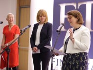 „Файненшъл Таймс“ открива офис в София